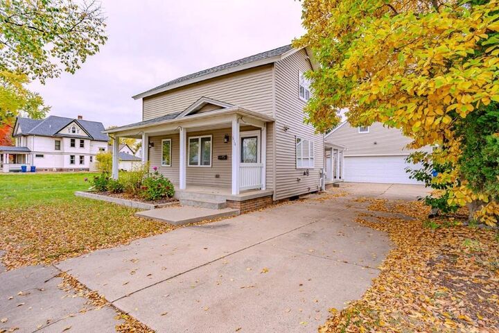 Property Photo:  614 E Union Avenue  WI 54403 
