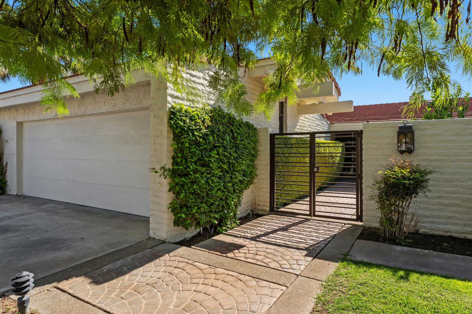 Property Photo:  44830 Del Dios Circle  CA 92210 