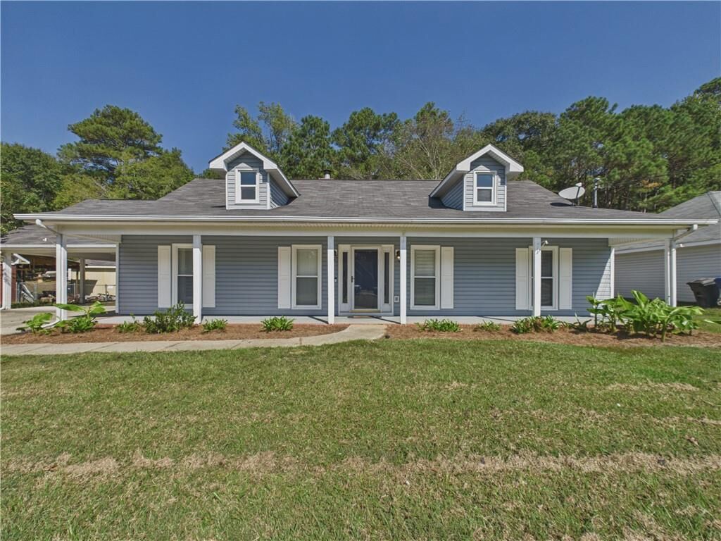 Property Photo:  654 Lee Road 553  AL 36867 