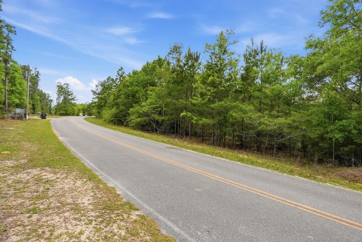 Property Photo:  287 High Lonesome Road  FL 32435 