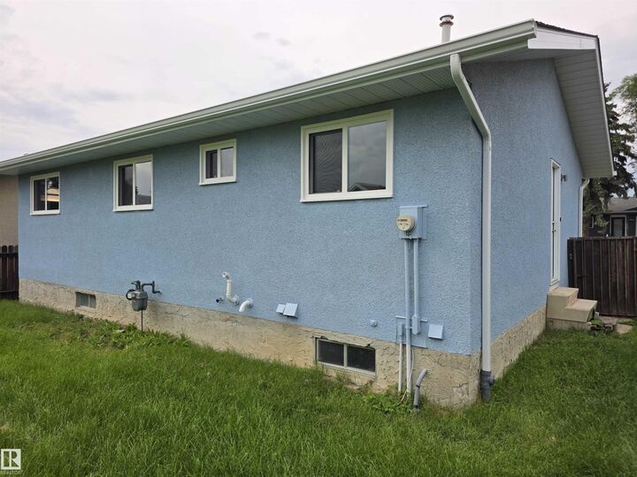 Property Photo:  1907 145A Avenue NW  AB T5Y 1S9 