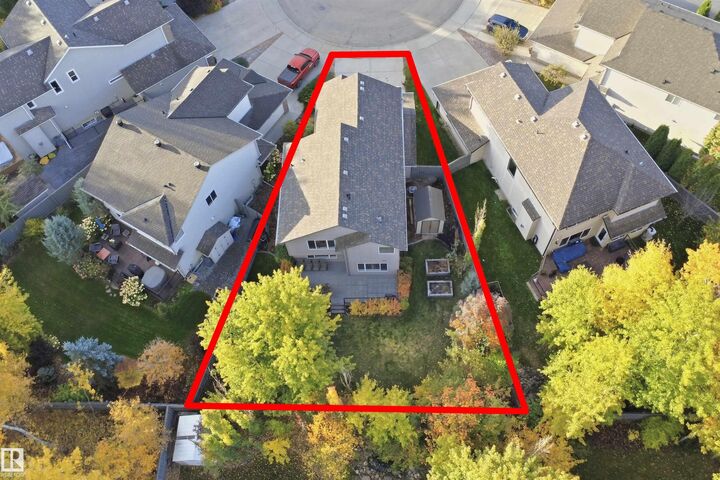 Property Photo:  4616 209 Street NW  AB T6M 0G5 