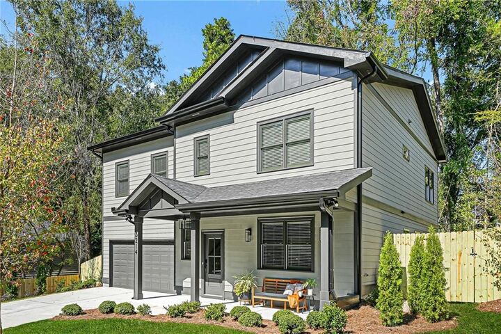 Property Photo: 3214 Robinson Avenue GA 30079