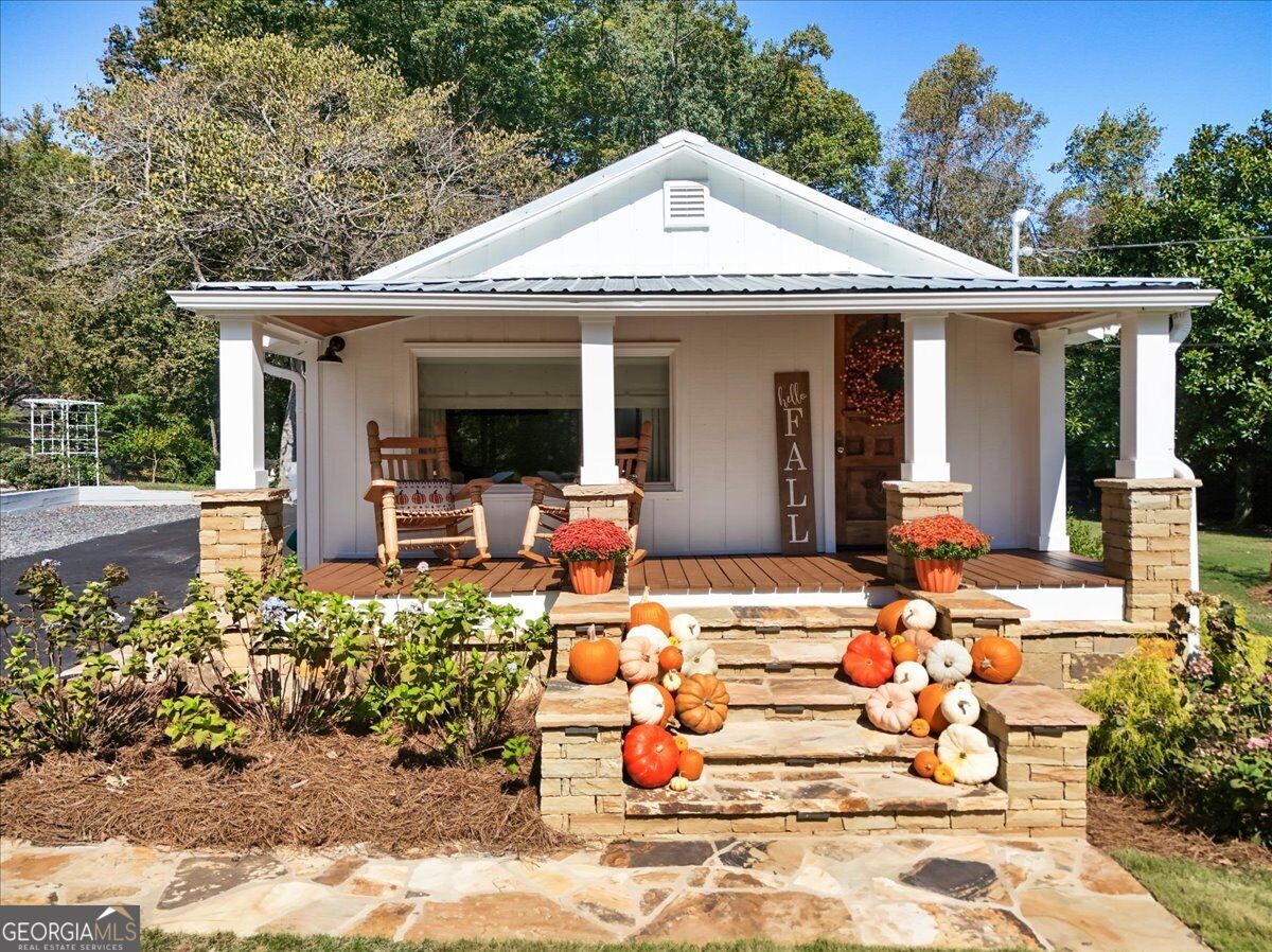 Property Photo:  2350 Birmingham Road  GA 30004 