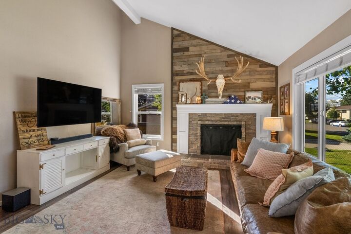 Property Photo: 410 Helen Drive MT 59714