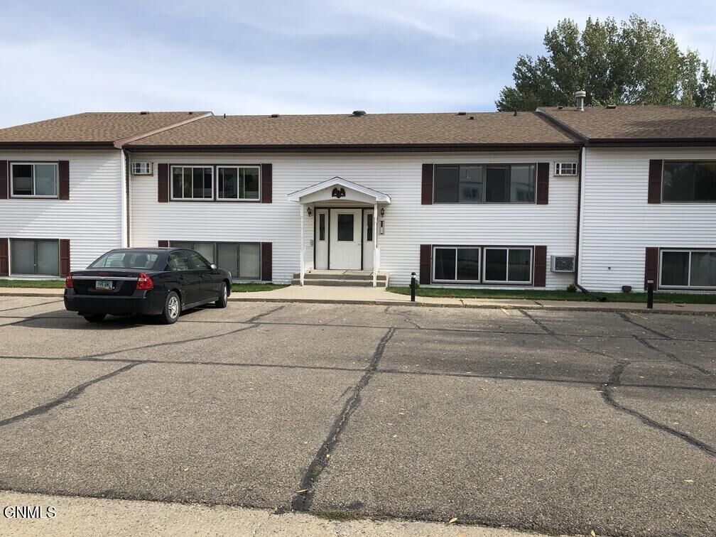 Property Photo:  151 Boise Avenue 5  ND 58504 