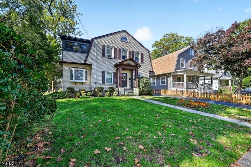 Property Photo:  835 Osborne Ave  NJ 07062 