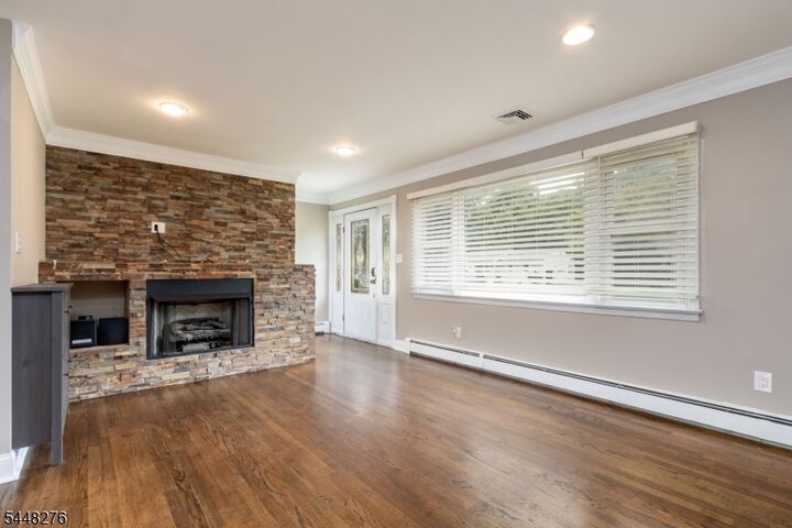 Property Photo:  7 Bari Dr  NJ 07852 
