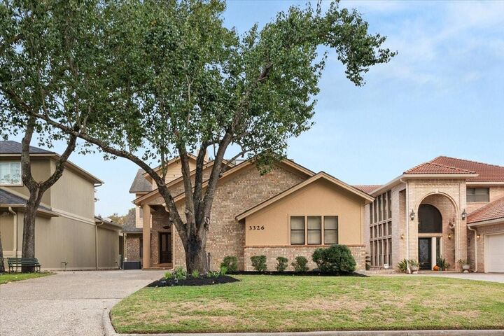 Property Photo:  3326 Desert Inn Drive  TX 77356 