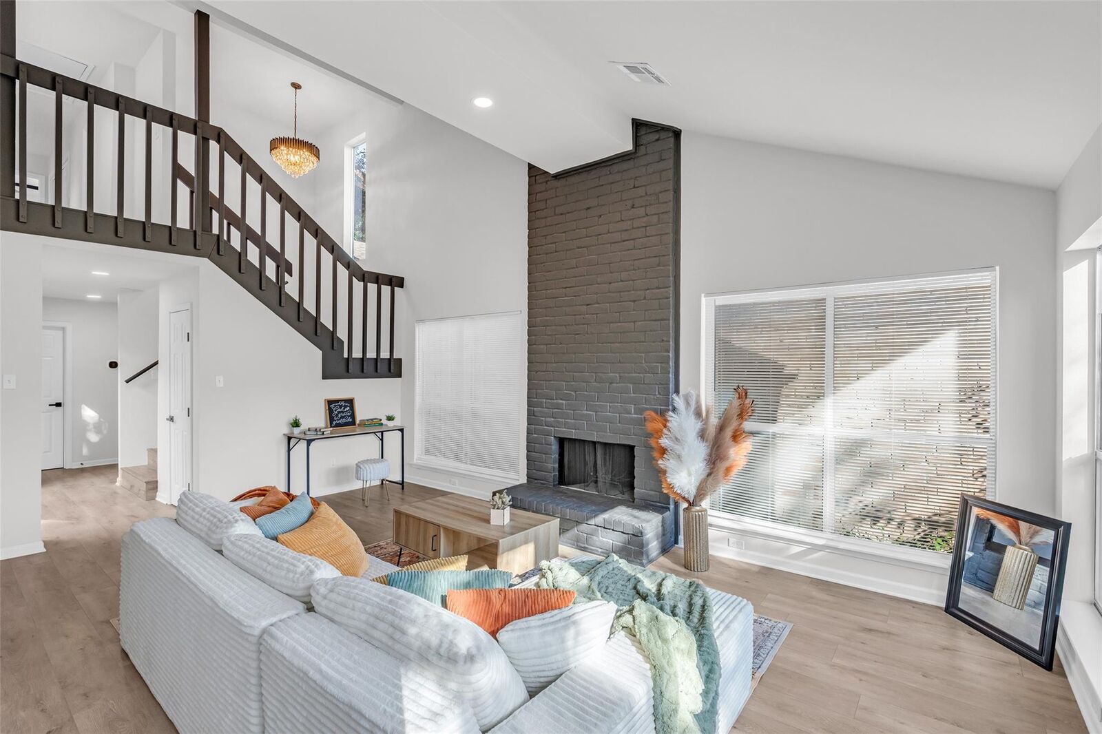 Property Photo: 1907 Trixie Lane TX 77042