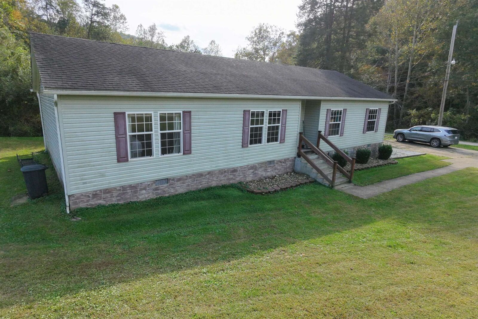 Property Photo:  637 Smith Creek Road  WV 25559 