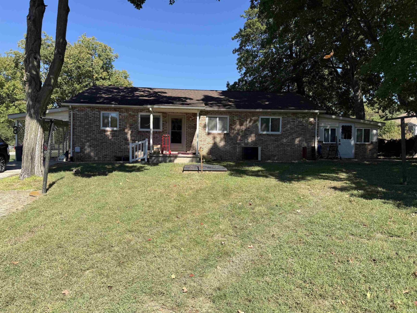 Property Photo:  5168 S 970 W  IN 47665 