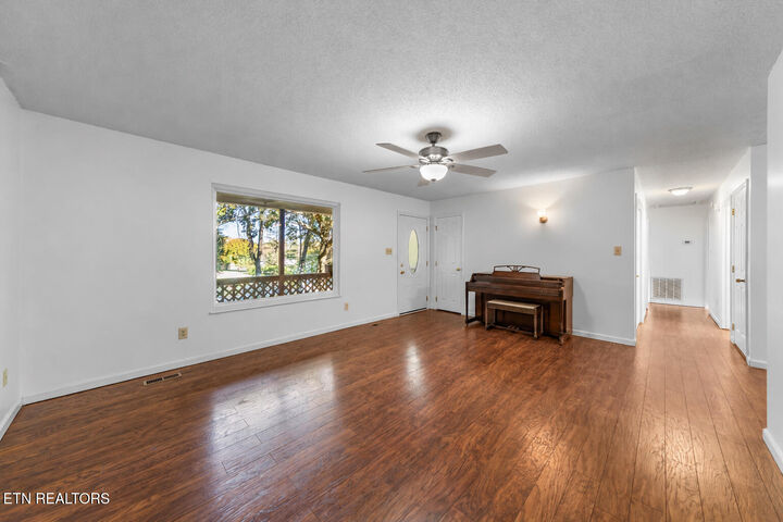 Property Photo:  960 Anchor Drive  TN 37771 