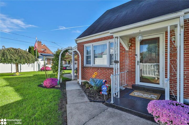 Property Photo: 1134 E Cedar Street PA 18109
