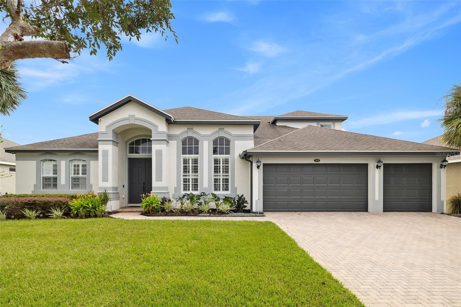 Property Photo: 13618 Larsen Lane FL 34787
