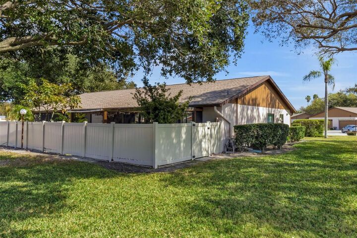 Property Photo: 1700 Curry Trail 35 FL 34275