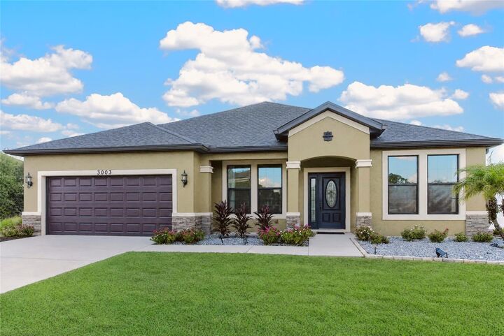 Property Photo: 3003 Via Milano Street FL 33566