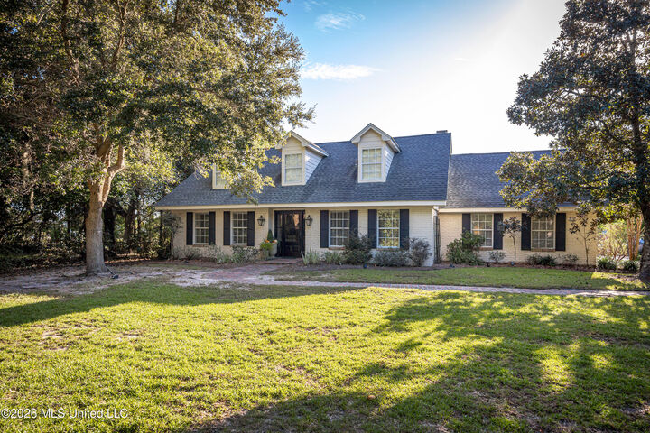 Property Photo:  258 Lovers Lane  MS 39564 