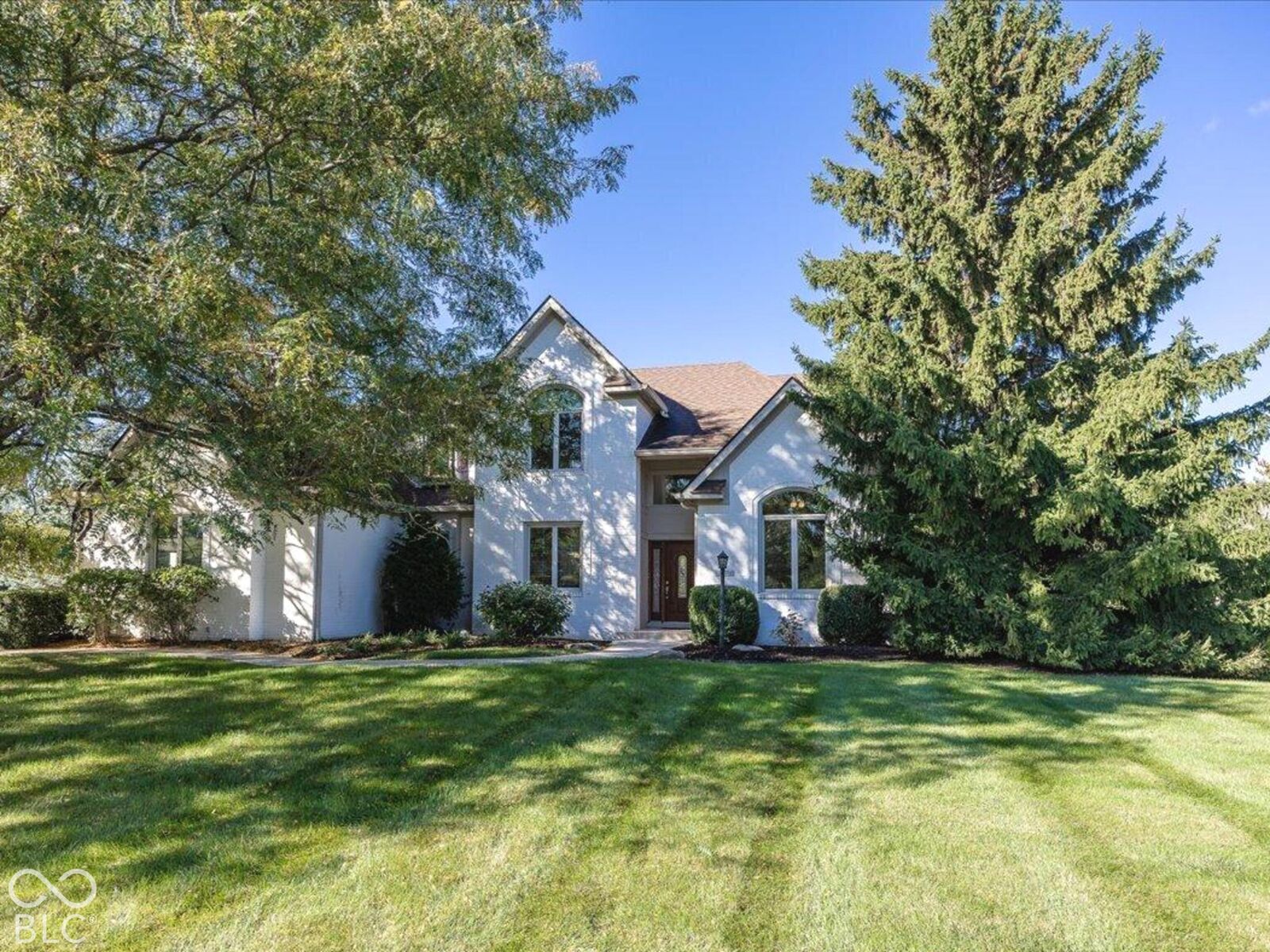 Property Photo:  11582 Sutton Place Drive E  IN 46032 