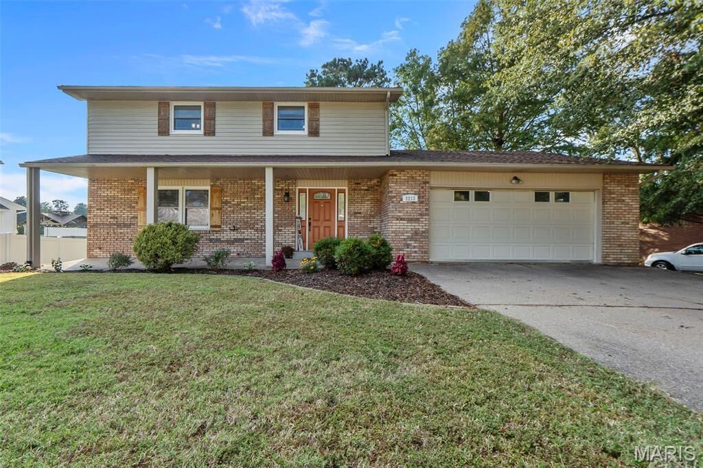Property Photo: 2213 Kent Drive MO 63701