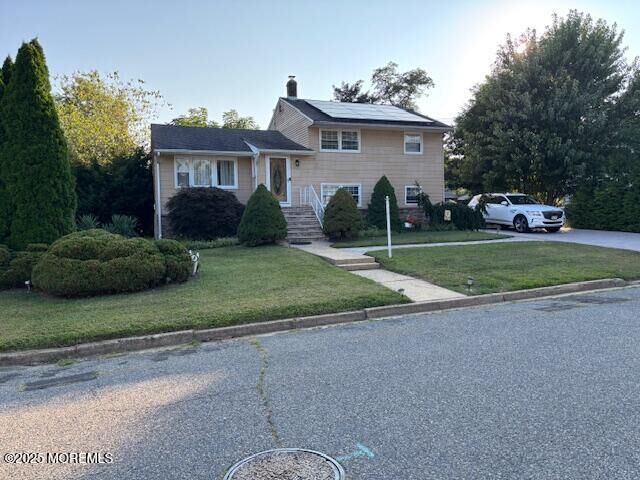 Property Photo:  3 Manor Drive  NJ 07753 