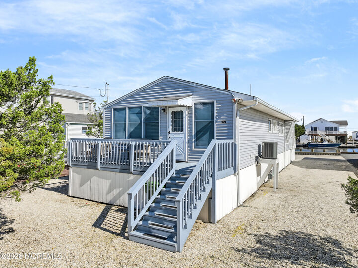 Property Photo: 921 S Green Street NJ 08087