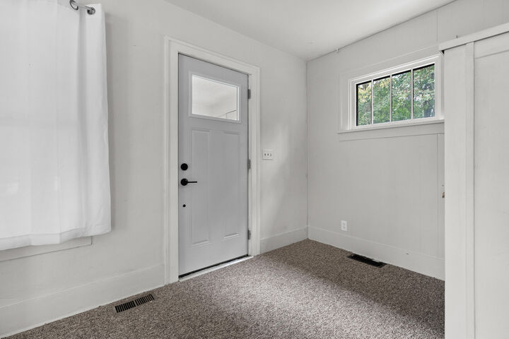 Property Photo:  570 Harway Avenue  MI 49048 