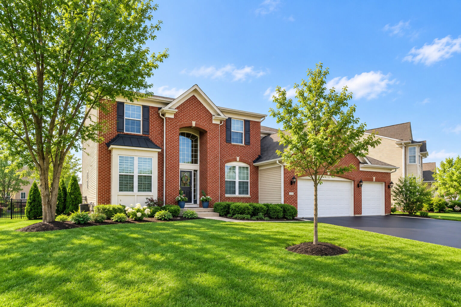 Property Photo:  191 Chapin Way  IL 60543 