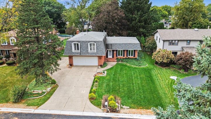 Property Photo:  12516 S Nashville Avenue  IL 60463 