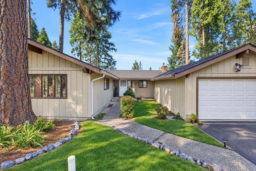 Property Photo:  6861 Ridgeway Drive  CA 95726 