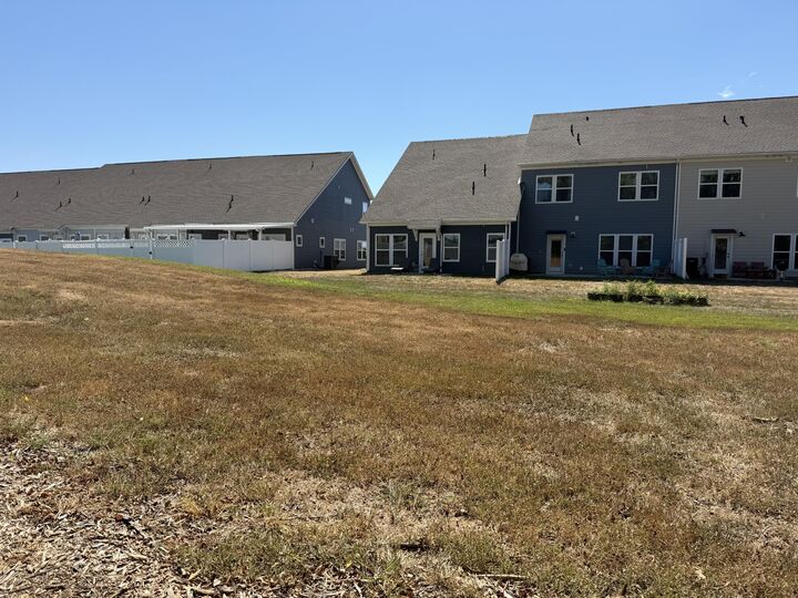 Property Photo:  1076 June Wilde Rdg  TN 37174 