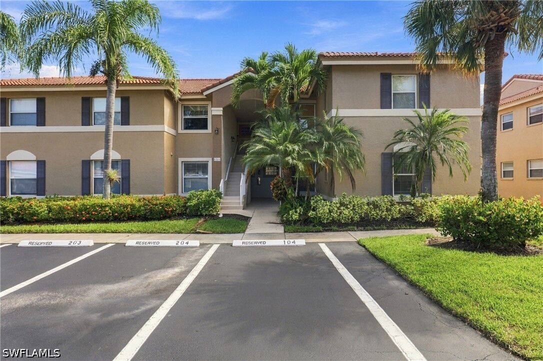 Property Photo: 6560 Huntington Lakes Circle 104 FL 34119