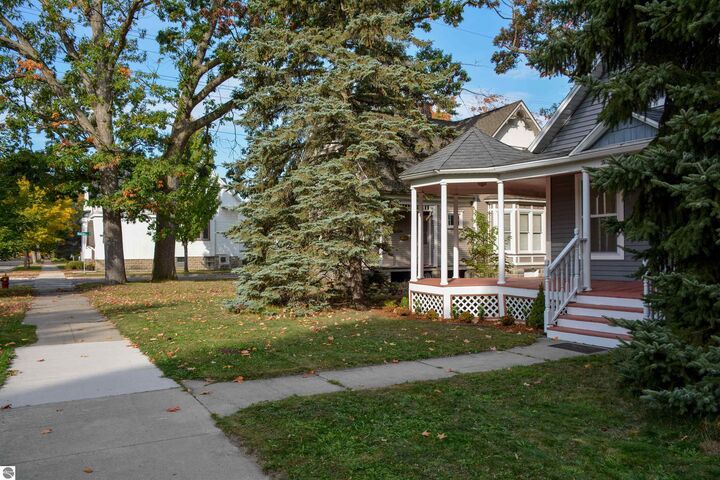 Property Photo: 336 W Ninth Street MI 49684