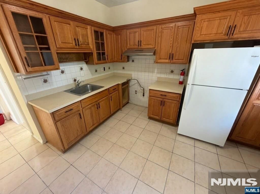 Property Photo:  106-108 Graham 2  NJ 07508 
