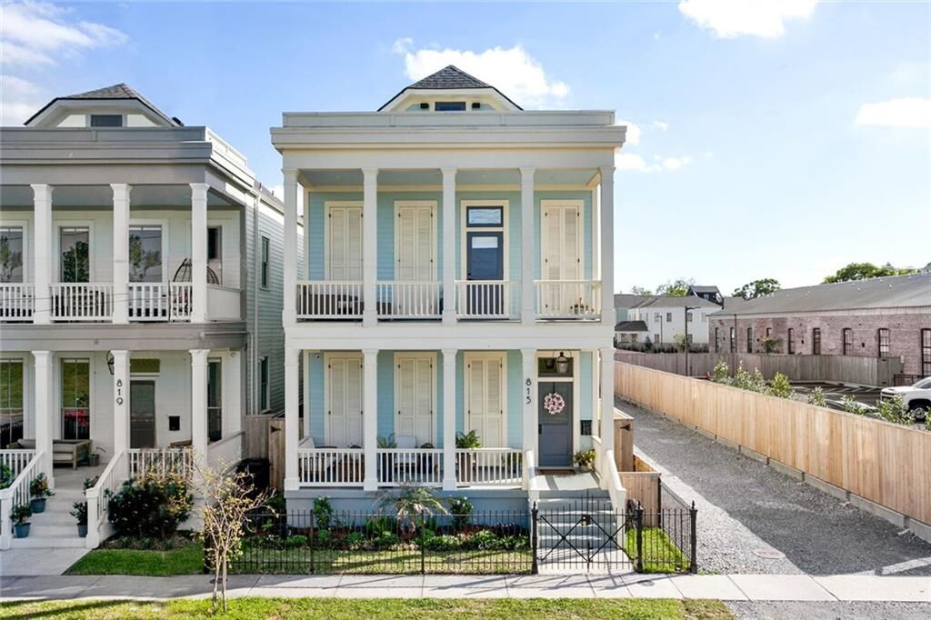 Property Photo: 815 Patterson Road LA 70114