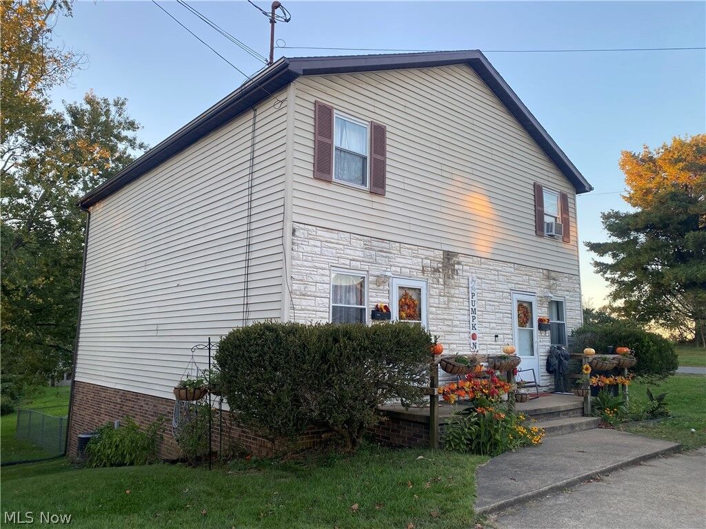 Property Photo: 2619 Broad Street WV 26101