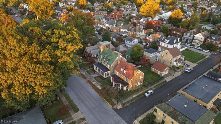 Property Photo: 1702 Market Street WV 26101