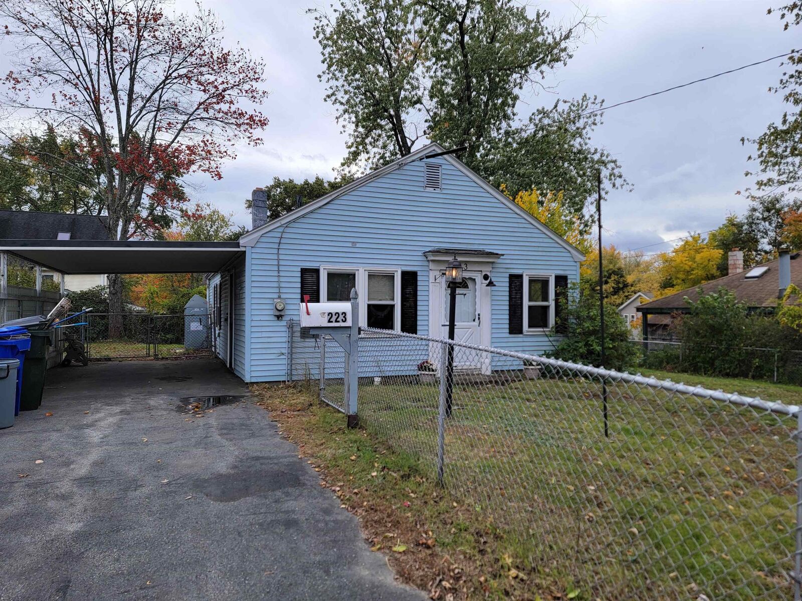 Property Photo:  223 Melrose Street  NH 03109 