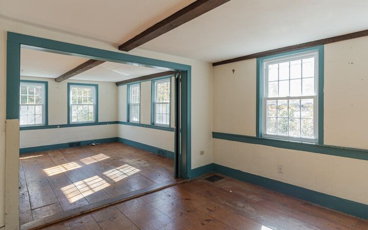 Property Photo:  156 Clinton Road  NH 03440 