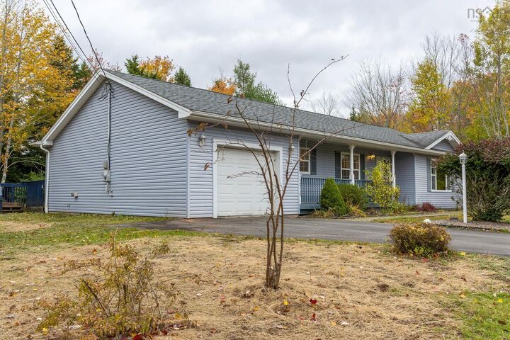 Property Photo:  39 Homestead Drive  NS B6L 3S1 