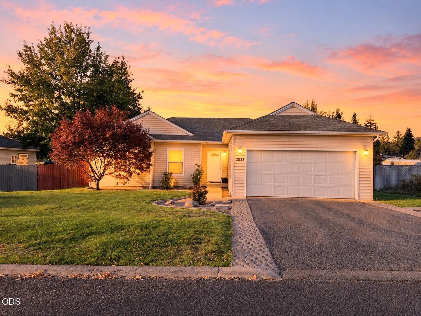 Property Photo:  2035 California Avenue  OR 97601 