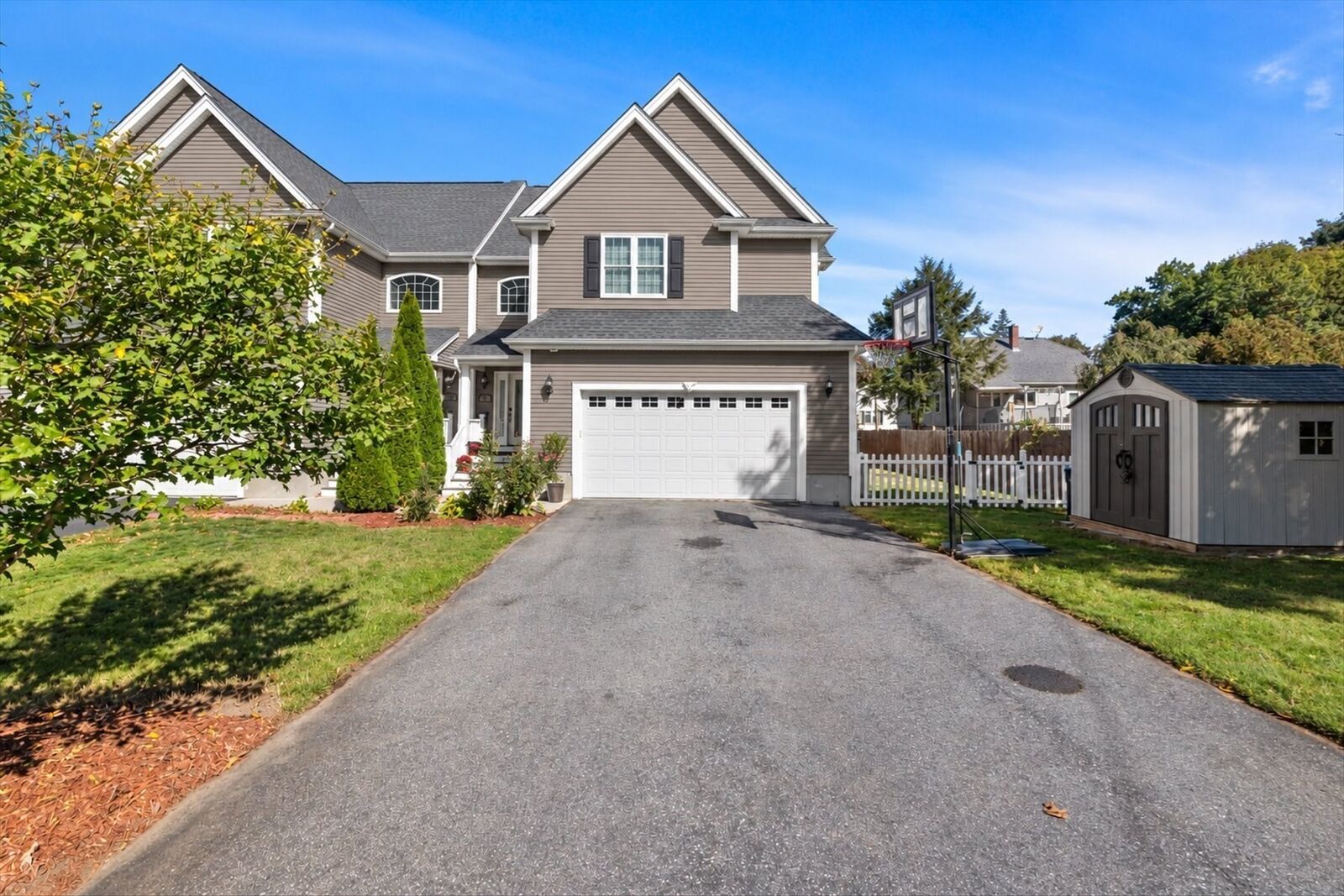 Property Photo:  4 Child's Street 4  MA 01545 
