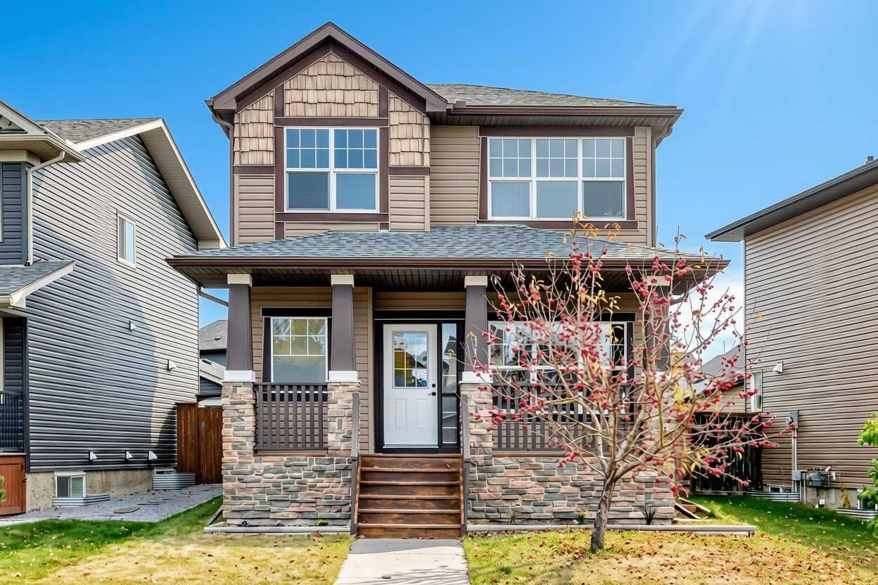 Property Photo: 114 Evansdale Link NW AB T3P 0C1