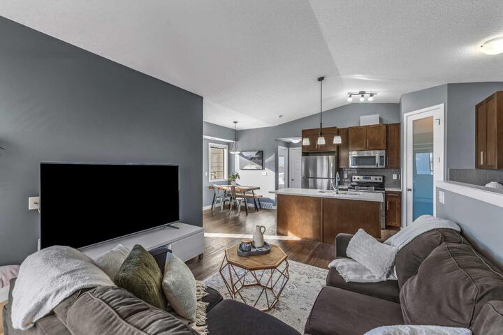 Property Photo: 2461 Baysprings Link SW 1324 AB T4B 4C6