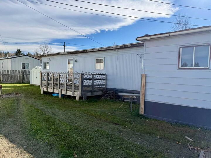 Property Photo:  133 Jarvis Street 107  AB T7V 1R8 