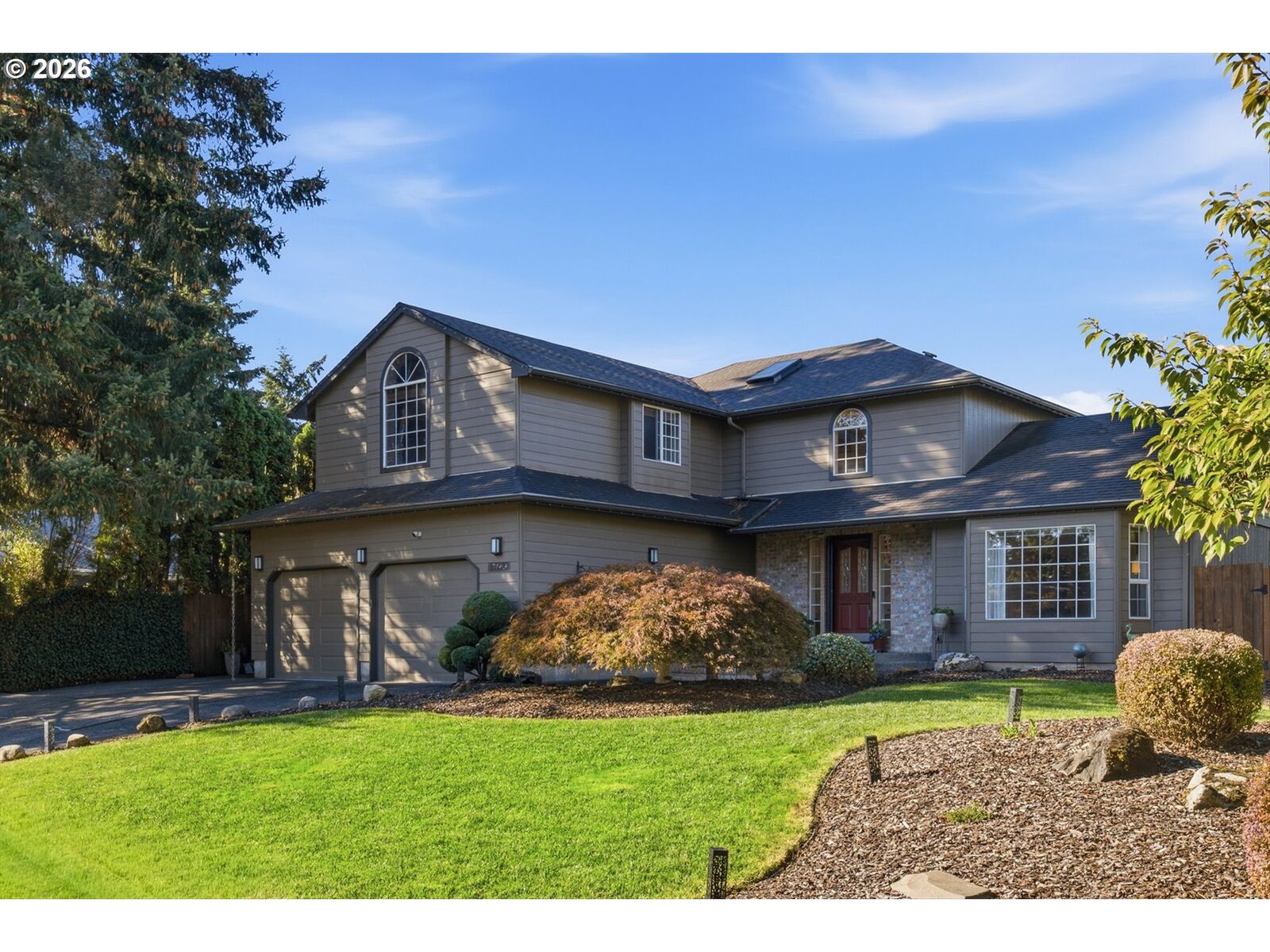 Property Photo: 714 NW 4th Ave WA 98604