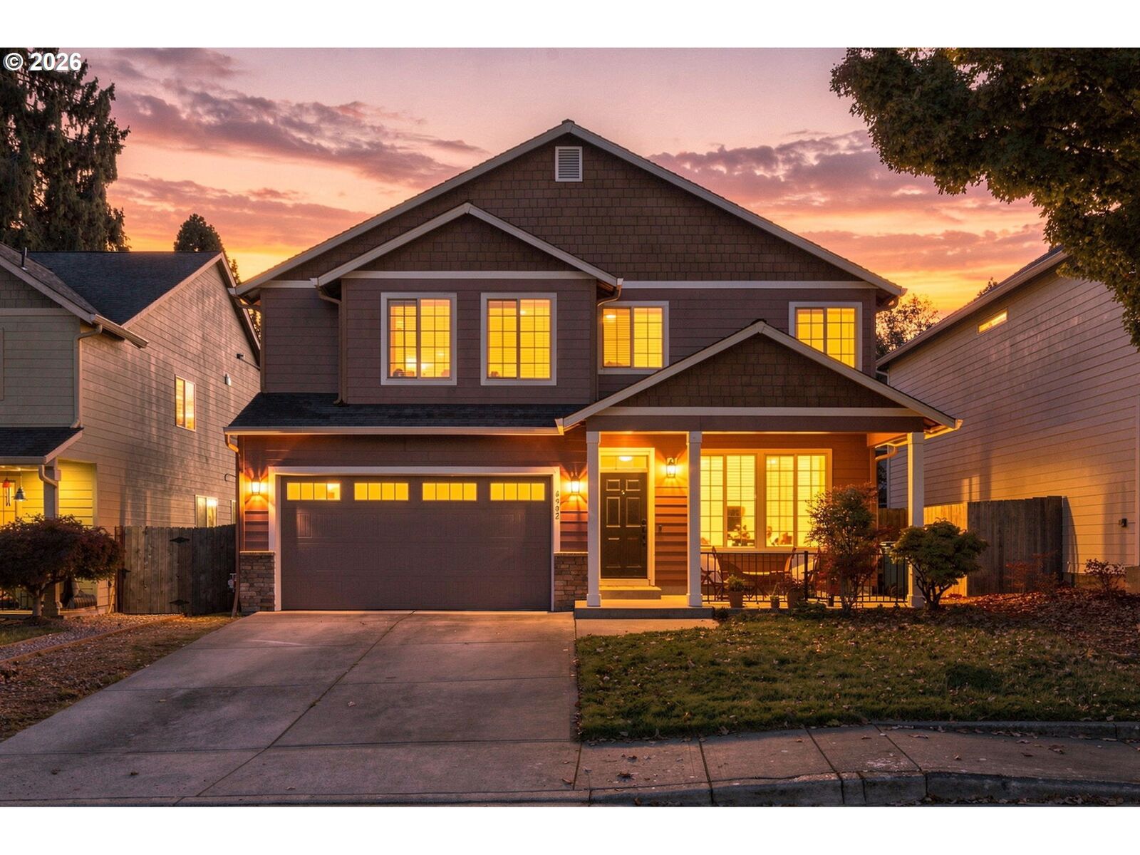 Property Photo:  6902 NE 28th Ave  WA 98665 