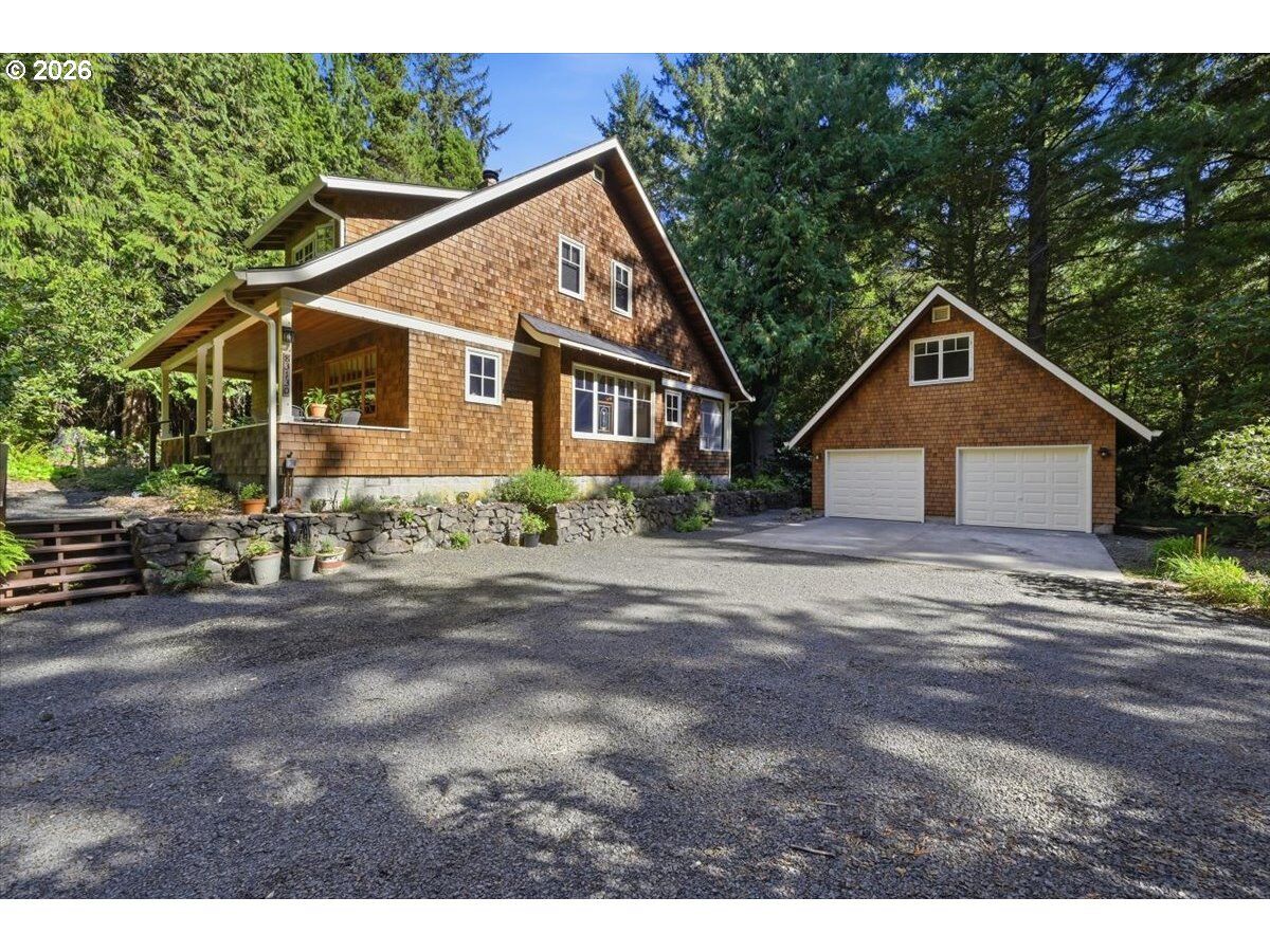 Property Photo: 83130 S Pioneer Rd OR 97439