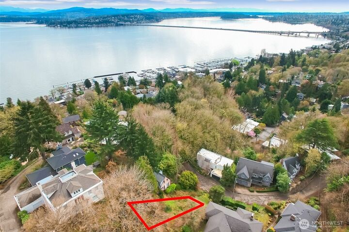 Property Photo: 3502 E Terrace Street WA 98122