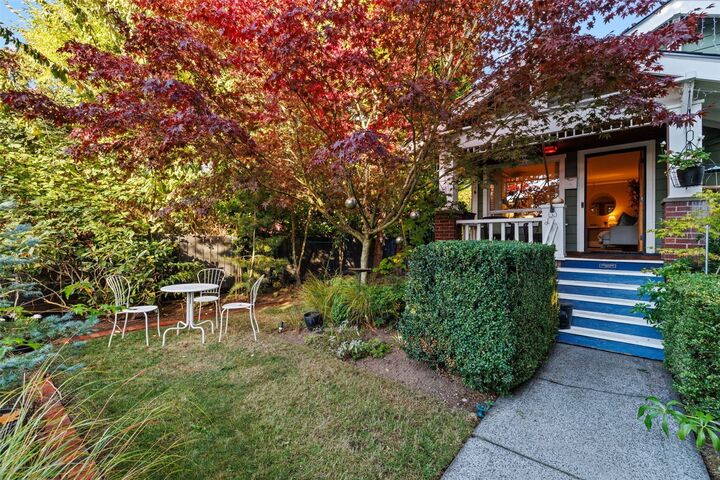 Property Photo: 3820 44th Avenue SW WA 98116